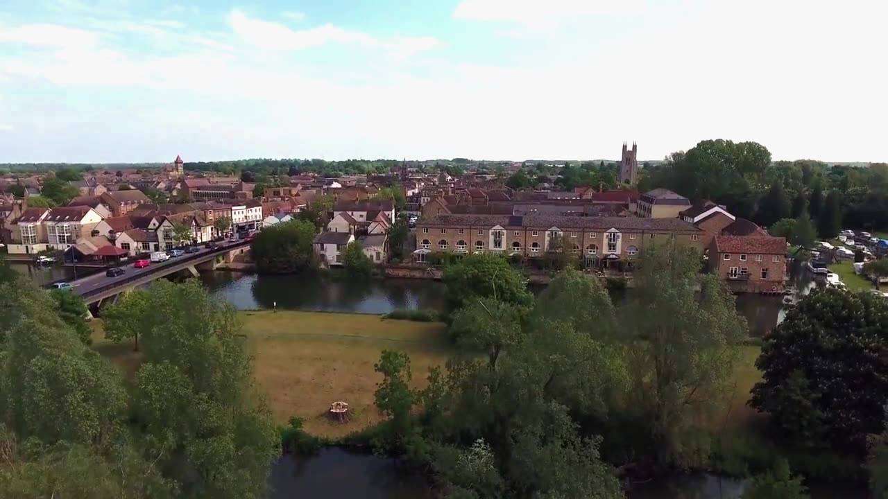 St Neots — south Cambridgeshire market town on the River Great Ouse